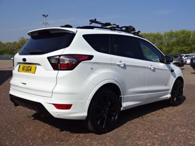 Ford Kuga 2.0 TDCi 180 ST-Line 5dr Hatchback Diesel Frozen White